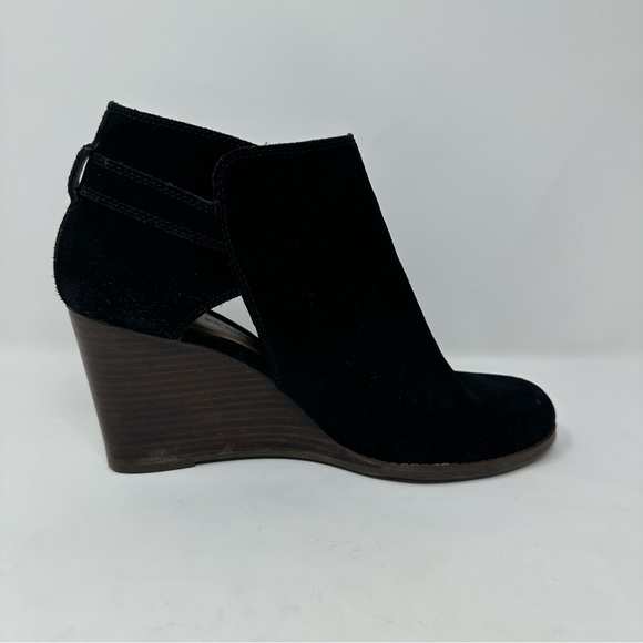 Lucky Brand Boots Sz 10 Suede Leather Cutout Design Wedge Heel Ankle Bootie - Picture 2 of 16